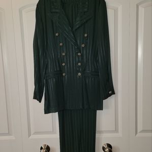 Dani Michael's 2pc classic women's dress suit